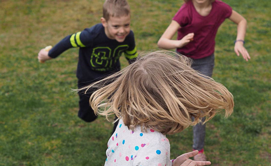 Připomeňte si, jak se hrají venkovní hry