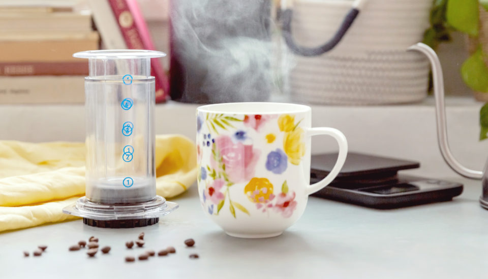 Návod na aeropress: Připravte si kávu stlačenou vzduchem