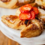 Recept na domácí listové těsto a tipy, jak ho naplnit do krásných tvarů