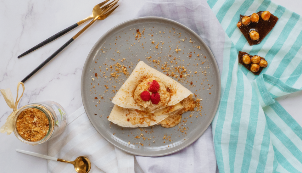 Recept na jedny z nejlepších palačinek. Krásně vláčné, s kávovým krémem a křupavým griliášem