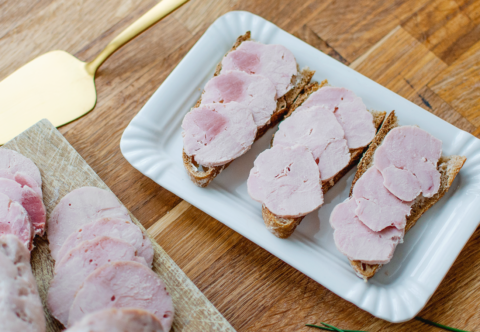 Rozhodla jsem se vyzkoušet domácí šunku bez šunkovaru. Povedla se?