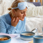 Na fyzičku posilovna, proti vráskám jóga! Vyzkoušela jsem speciální obličejová cvičení