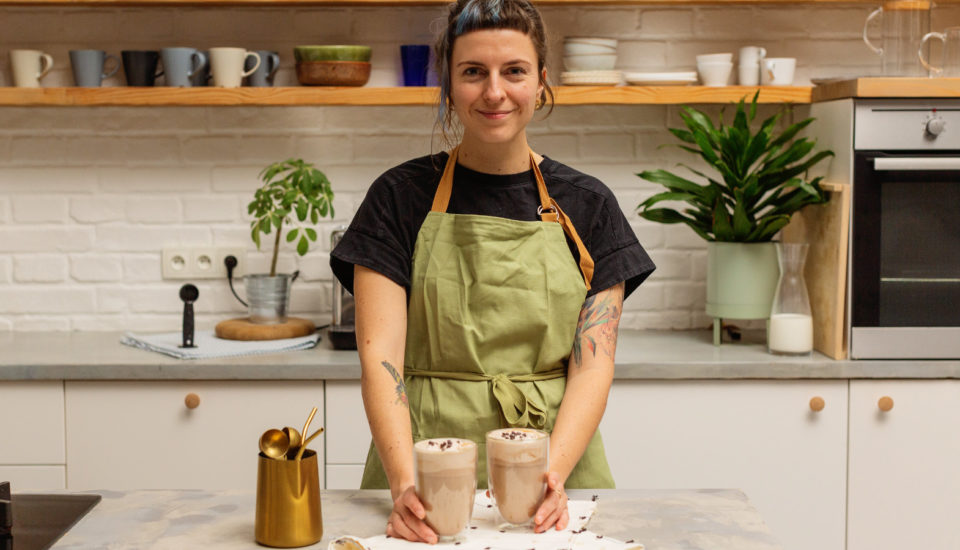 Šampaňské bublá závistí: Valentýn letos ovládne kávový nápoj lásky s peruánským ženšenem