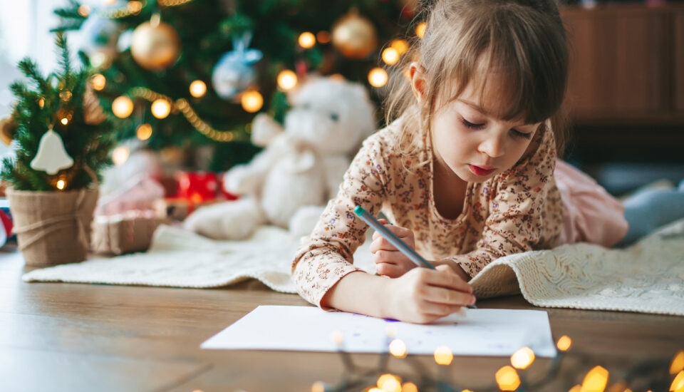 Kolik dárků je tak akorát? Dnešní děti a vánoční honba za dárky