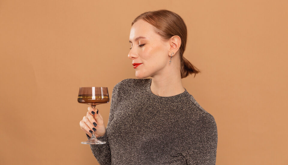 Jednoduché tipy na sváteční líčení, které zvládnete i na poslední chvíli – na večírek i Štědrý večer